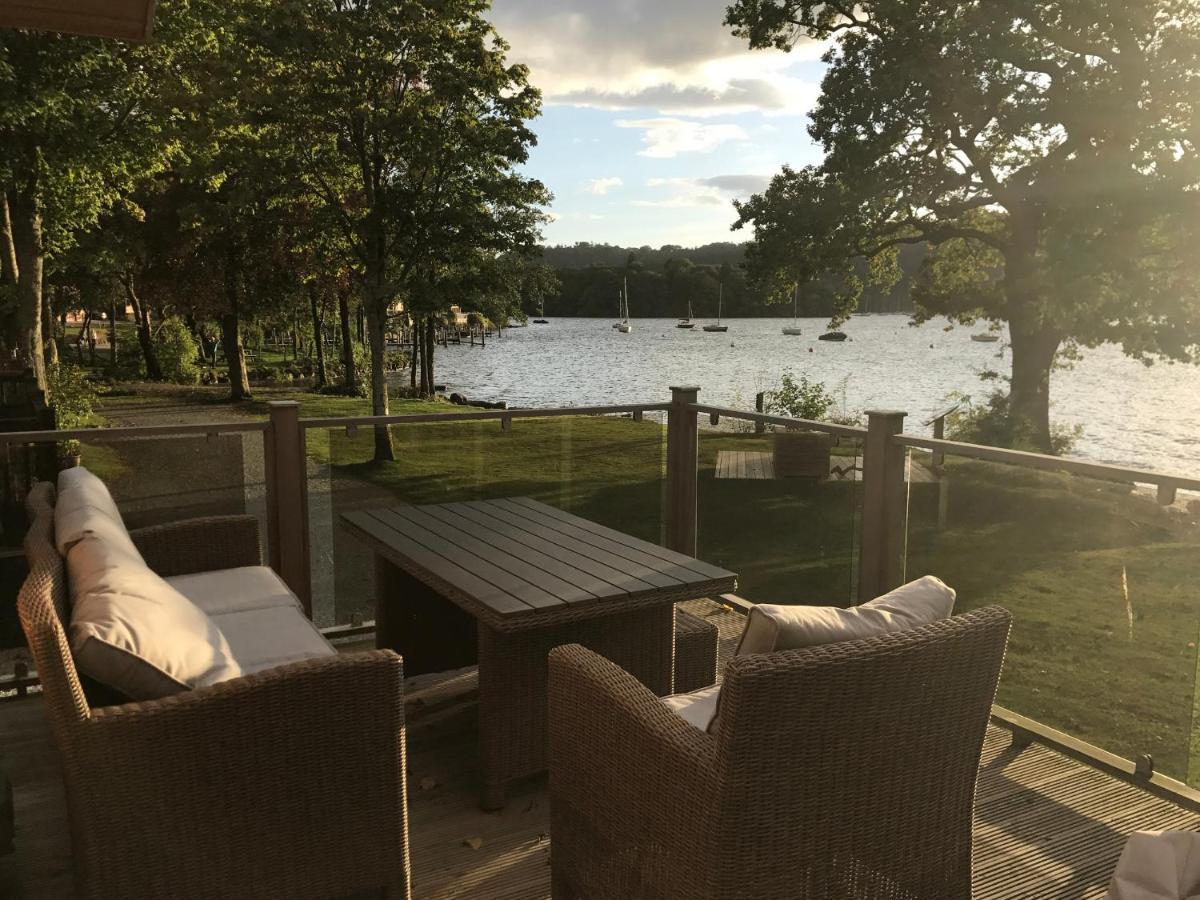 Loubi'S Lakeside Lodge Windermere Exterior foto